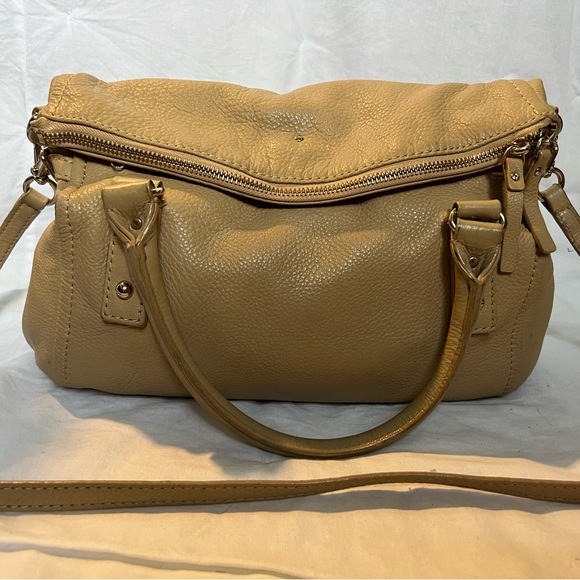 kate spade Handbags - Kate Spade Shoulder Bag